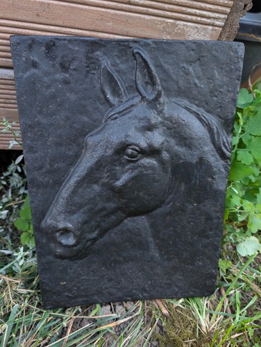 Pferd relief aus gusseisen - aus, 5