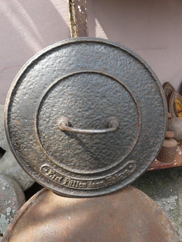 Gusseisen deckel feuer spruch - deckel,