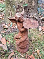 Kleine Antike Engelsfigur aus