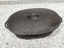 Alter Gusseisen Bräter mit